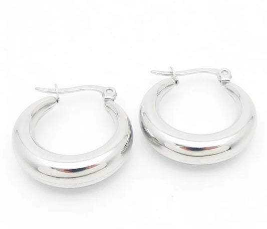 Liz Hoop Earrings (silver)