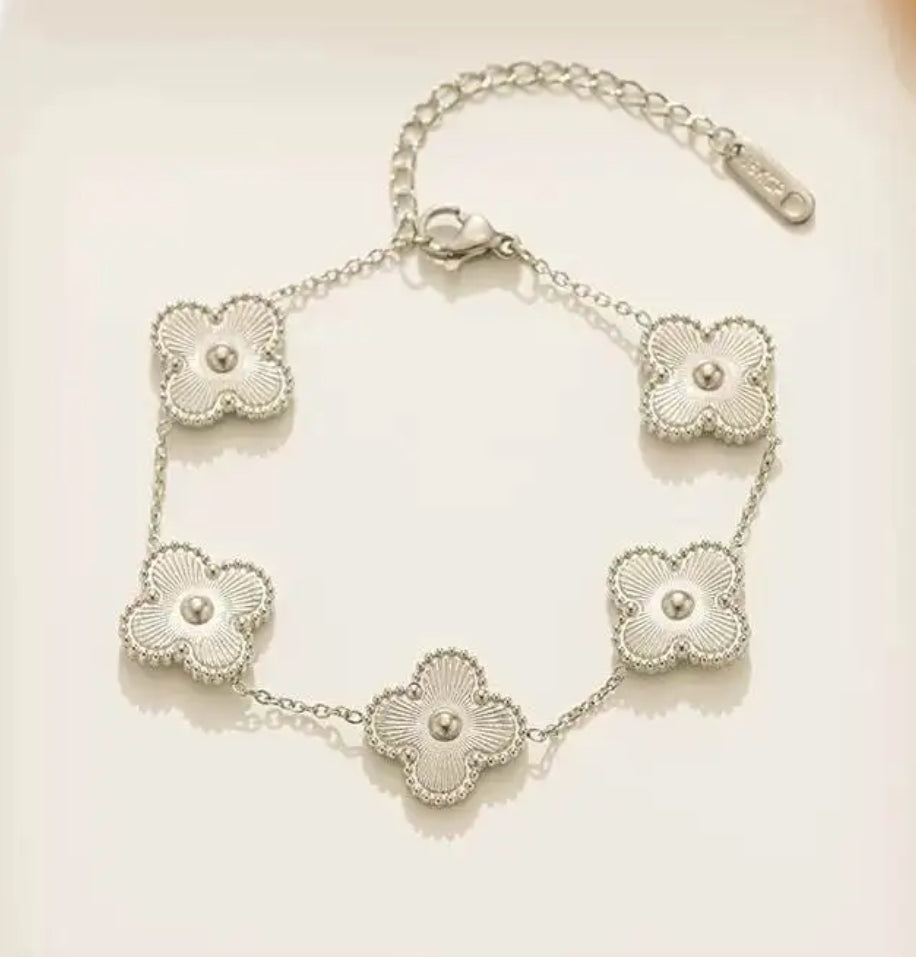 Clover Bracelet (silver)